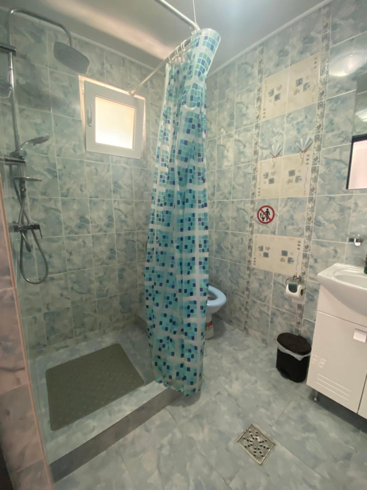 Apartamento Raven Comstar Corbu  Exterior foto